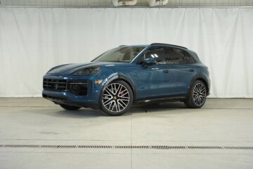 2025 Porsche Cayenne GTS
