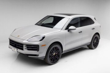 2025 Porsche Cayenne S