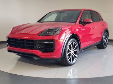 2025 Porsche Cayenne GTS