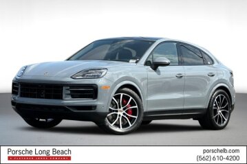 New 2025 Porsche Cayenne S