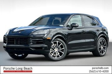 New 2025 Porsche Cayenne E-Hybrid