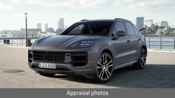 2025 Porsche Cayenne GTS