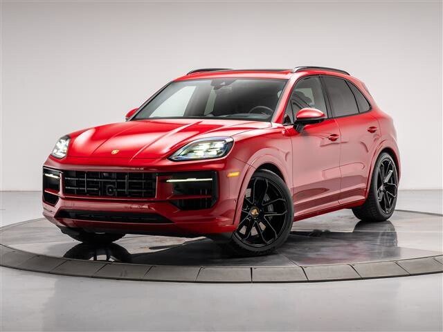 2025 Porsche Cayenne GTS