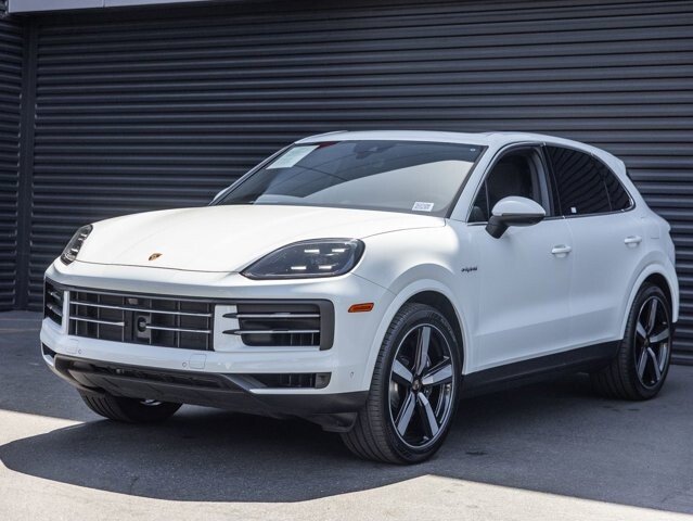 2025 Porsche Cayenne E-Hybrid