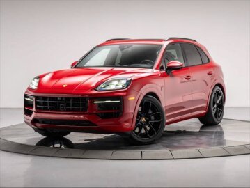 2025 Porsche Cayenne GTS