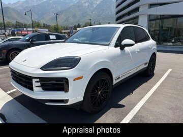 2025 Porsche Cayenne