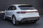 Thumbnail Photo 2 for 2025 Porsche Macan