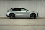 Thumbnail Photo 5 for New 2025 Porsche Macan