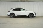 Thumbnail Photo 5 for New 2025 Porsche Macan