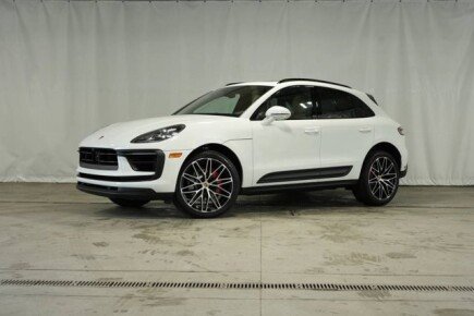 Photo 1 for New 2025 Porsche Macan S