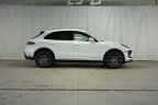 Thumbnail Photo 5 for New 2025 Porsche Macan