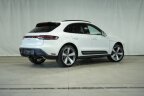 Thumbnail Photo 4 for New 2025 Porsche Macan