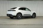 Thumbnail Photo 4 for New 2025 Porsche Macan