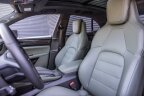 Thumbnail Photo 4 for 2025 Porsche Macan Turbo