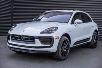 2025 Porsche Macan