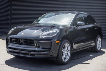 2025 Porsche Macan