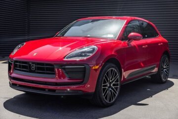 2025 Porsche Macan