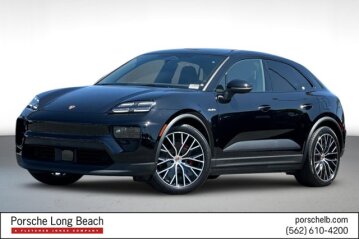 New 2025 Porsche Macan 4S Electric