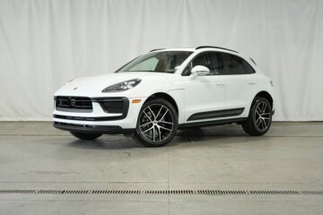2025 Porsche Macan