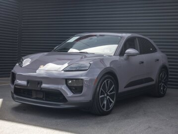 2025 Porsche Macan