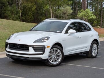 2025 Porsche Macan
