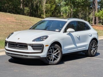 2025 Porsche Macan