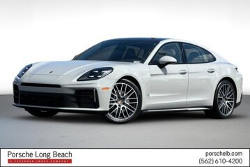 New 2025 Porsche Panamera
