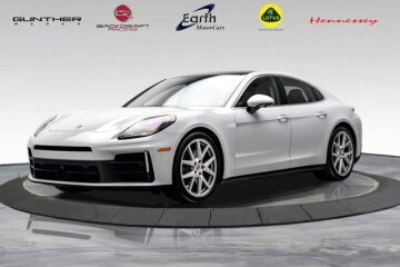 2025 Porsche Panamera
