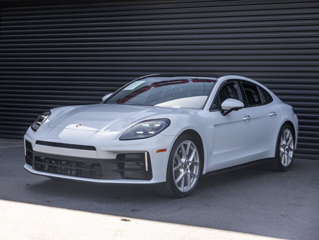 2025 Porsche Panamera