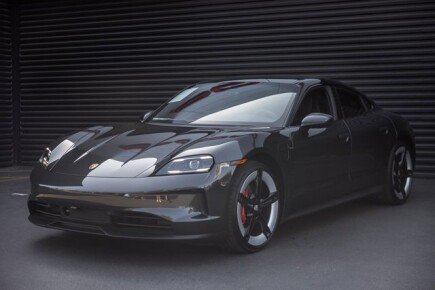 Photo 1 for 2025 Porsche Taycan 4S