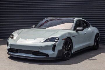 2025 Porsche Taycan