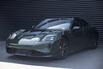 2025 Porsche Taycan