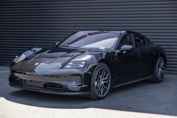 2025 Porsche Taycan
