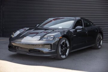 2025 Porsche Taycan