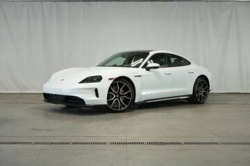 New 2025 Porsche Taycan
