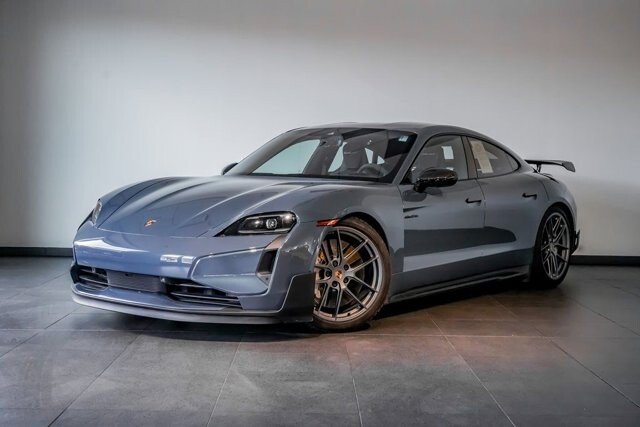 2025 Porsche Taycan