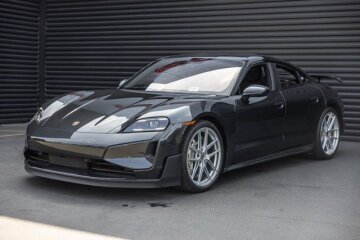 2025 Porsche Taycan