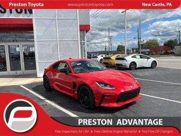 New 2025 Toyota GR86 Premium