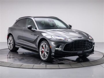 New 2026 Aston Martin DBX 707
