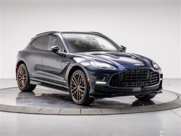 New 2026 Aston Martin DBX 707