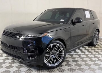2026 Land Rover Range Rover Sport SE
