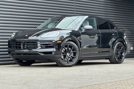Photo 1 for New 2026 Porsche Cayenne Coupe