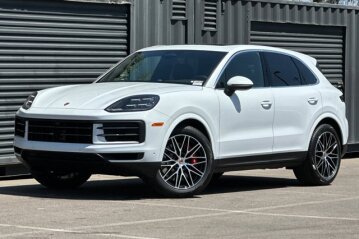 New 2026 Porsche Cayenne S