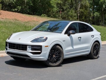 2026 Porsche Cayenne E-Hybrid Coupe
