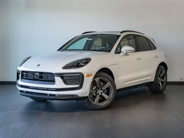 New 2026 Porsche Macan