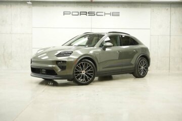 New 2026 Porsche Macan