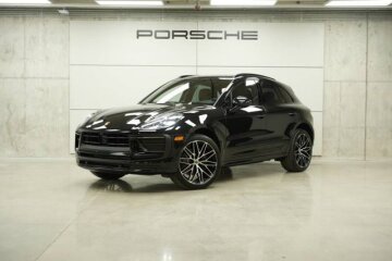 New 2026 Porsche Macan