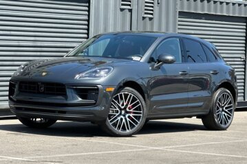 New 2026 Porsche Macan S