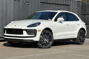 New 2026 Porsche Macan