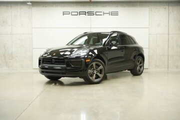 New 2026 Porsche Macan